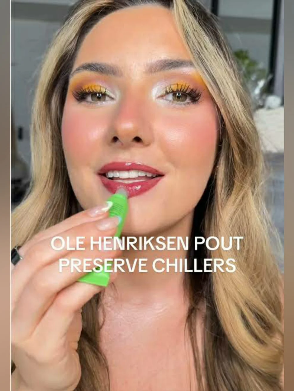 🥥Lip Need🥥BNIB OLE HENRIKSEN CAPRI COCO-LIME Pout Preserve Chillers Lip Balm!!
